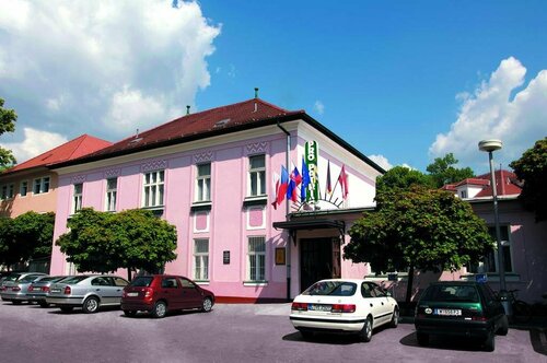 Гостиница SPA Hotel Pro Patria в Трнавском крае