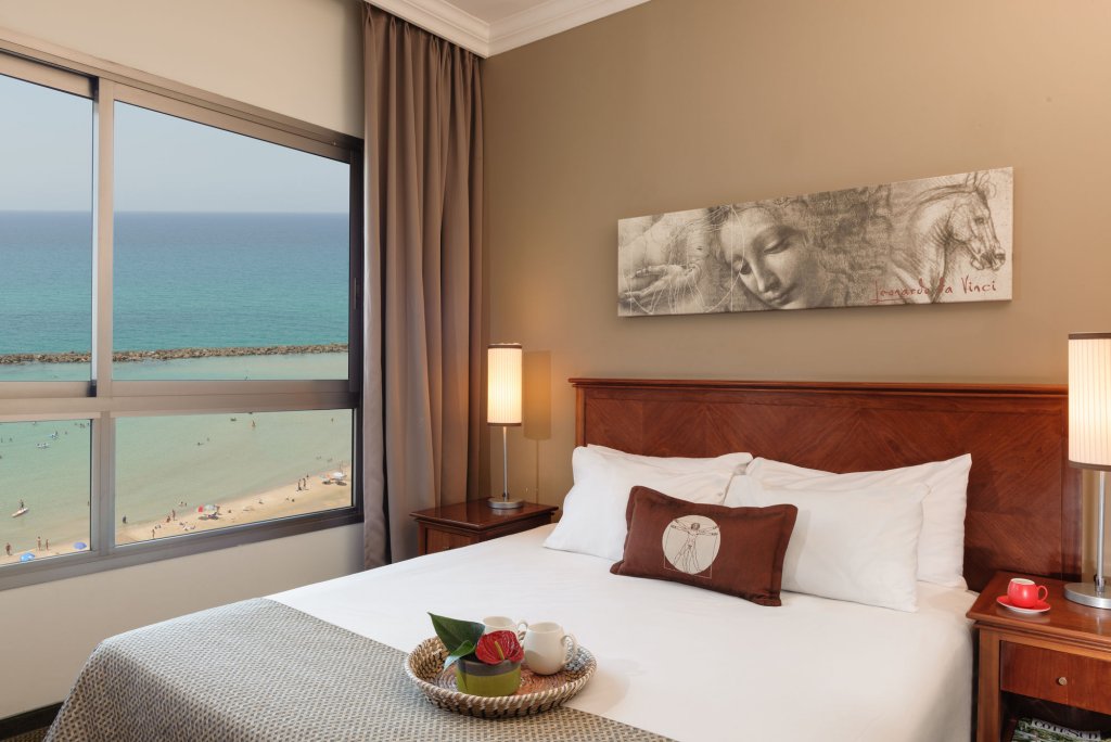 Фото Leonardo Plaza Haifa