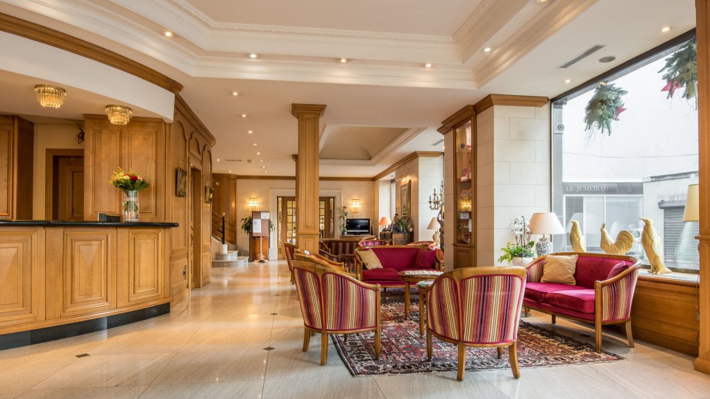 Фото отеля 2