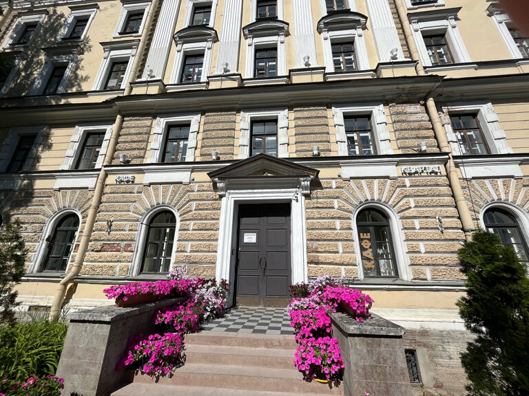 Фото Кварталъ