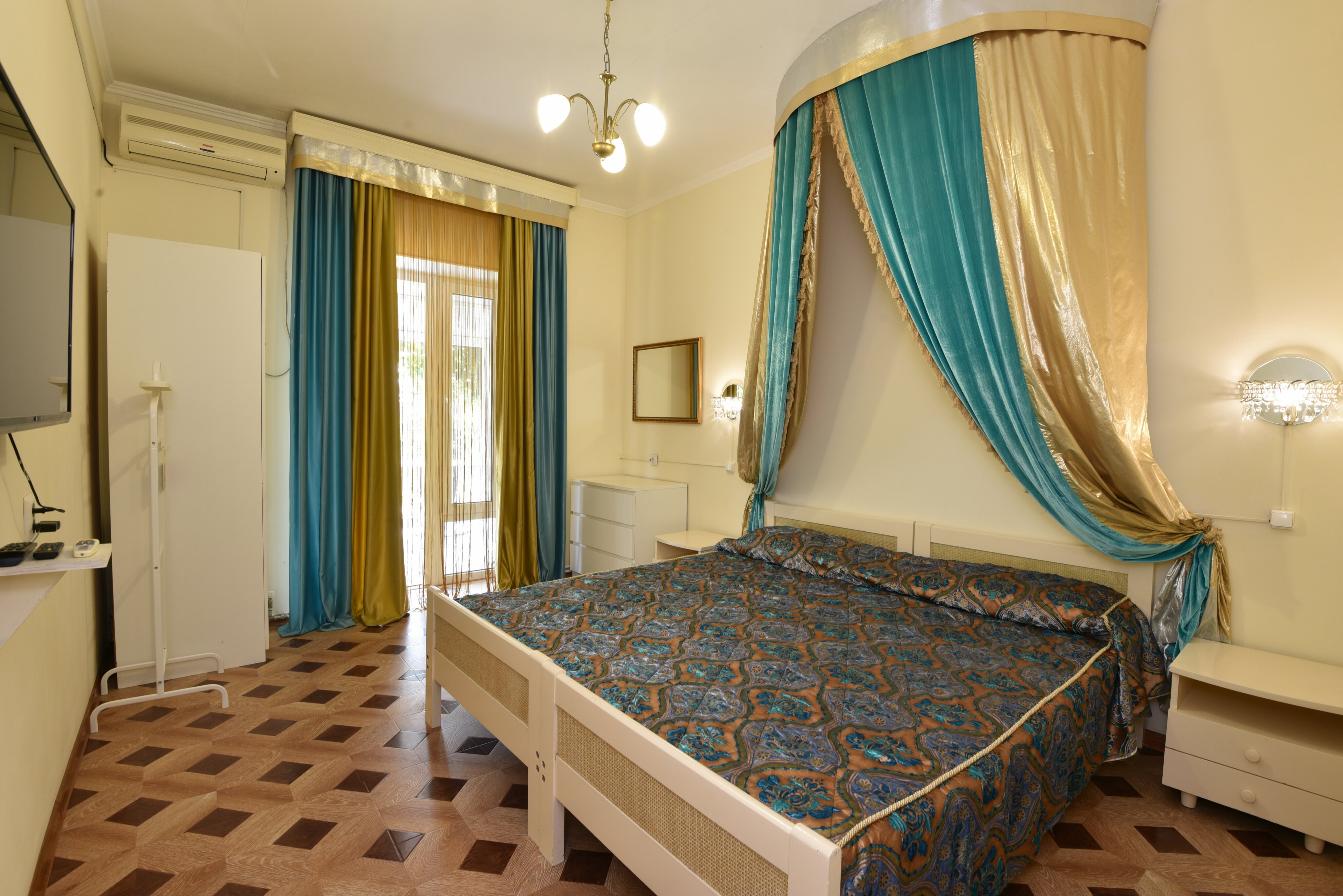 Фото отеля 5