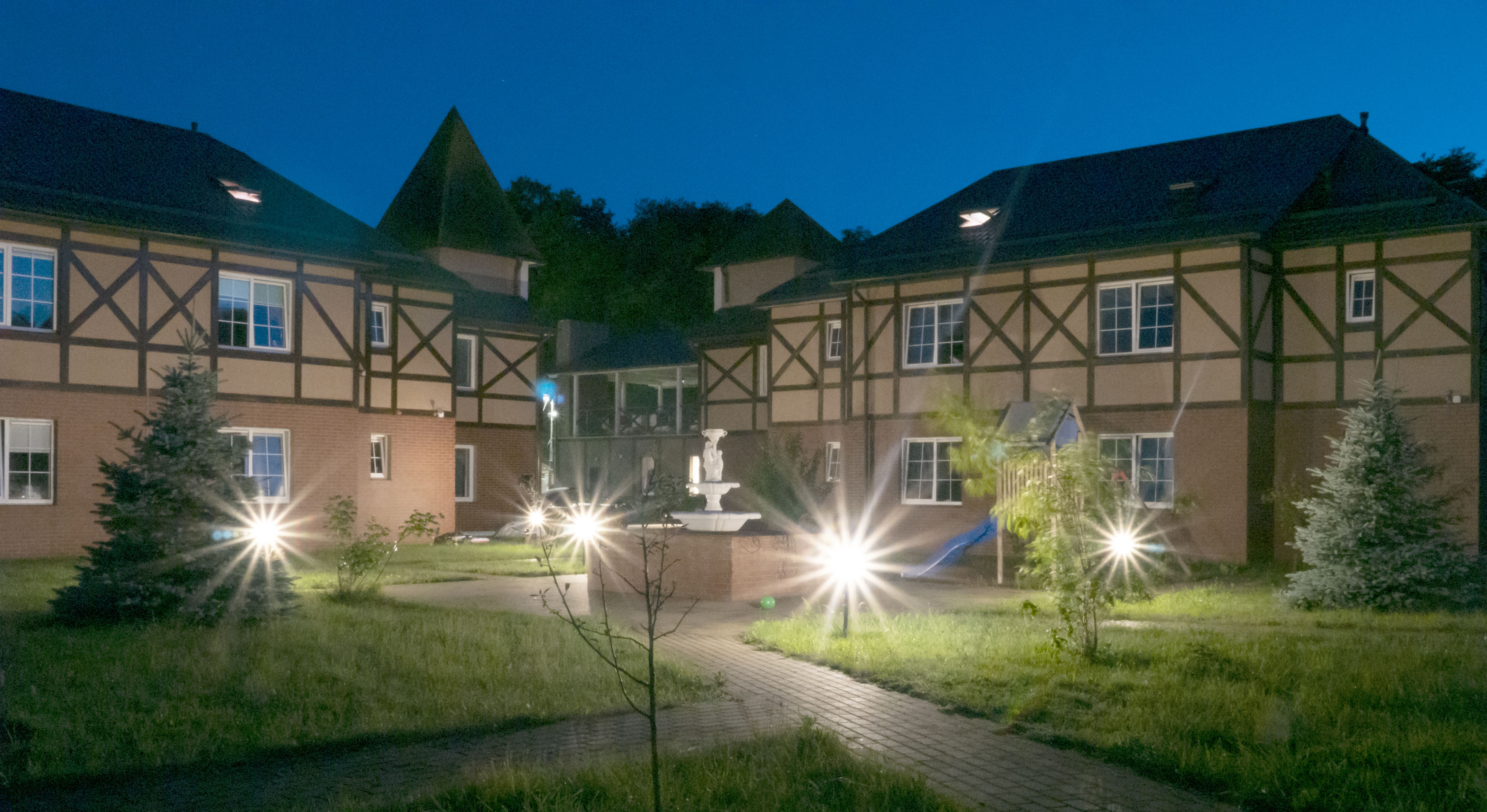 Фото отеля 2