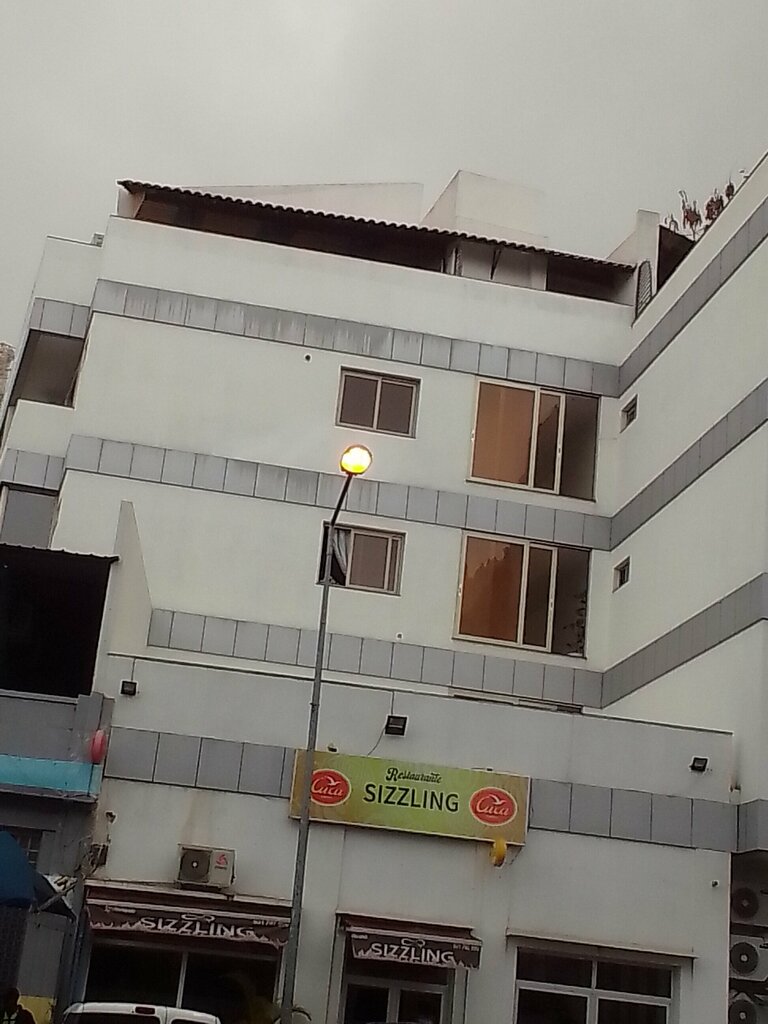 Sushi bar Sizzling, Loanda, photo