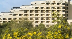 Гостиница Danat Al Ain Resort