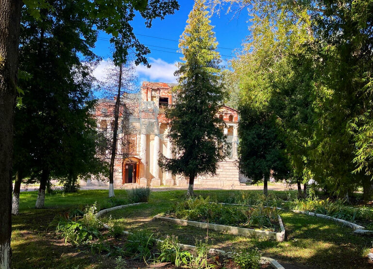 Landmark, attraction Усадьба Валуевых, Ostrov, photo