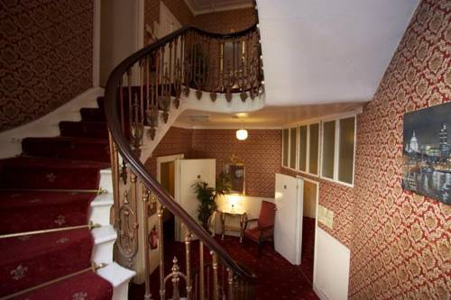 Фото Ravna Gora Hotel