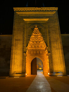 Sultanhani Caravanserai (Aksaray, Sultanhani, Atatürk Cad., 8), landmark, attraction