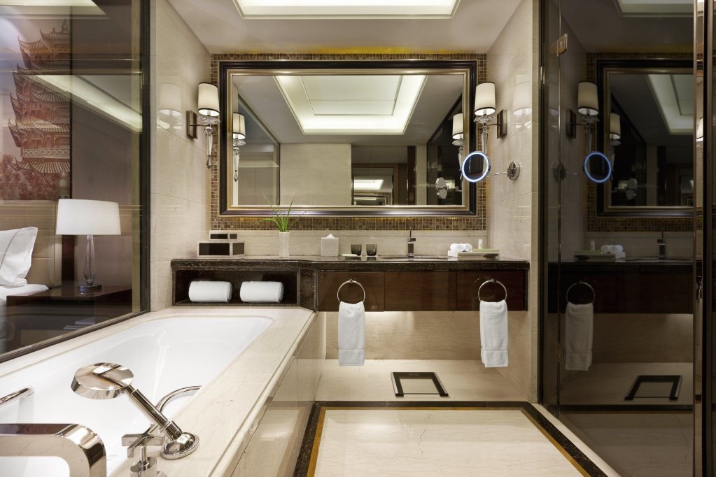 Фото The Westin Wuhan Wuchang