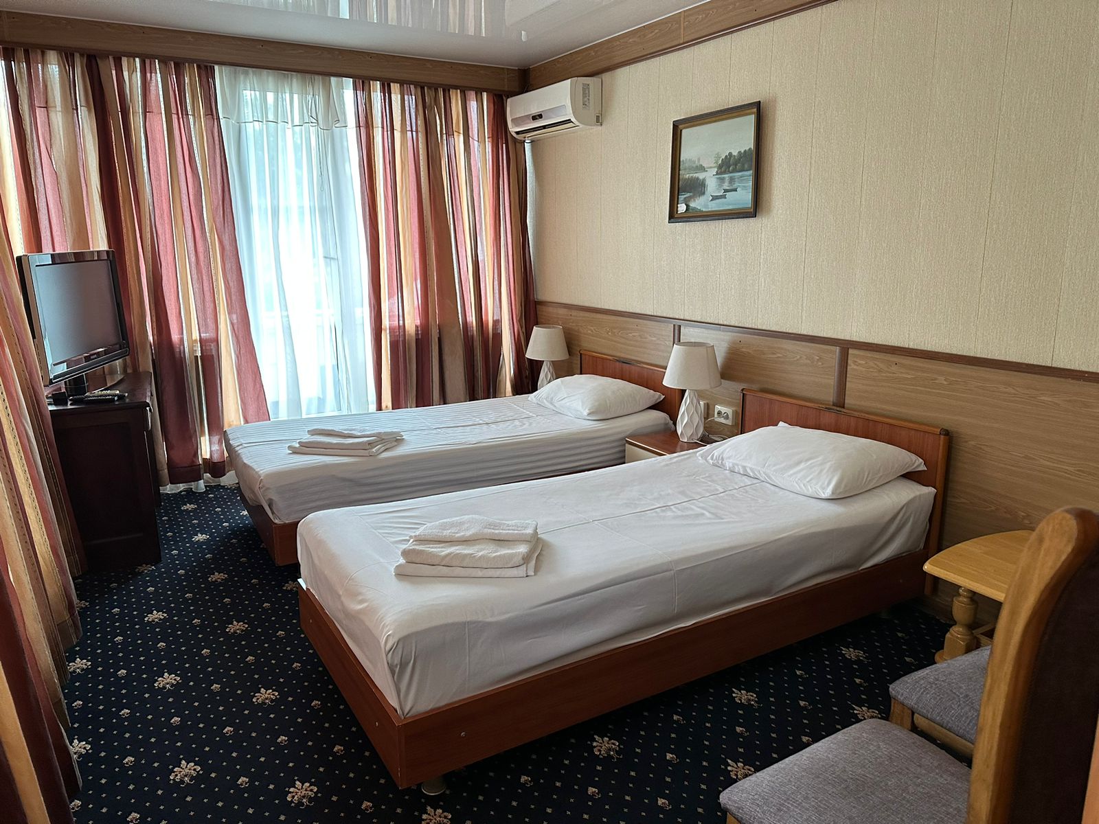 Фото отеля 3