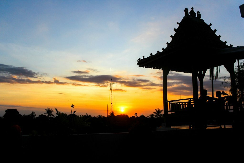 Фото Legian Village Hotel