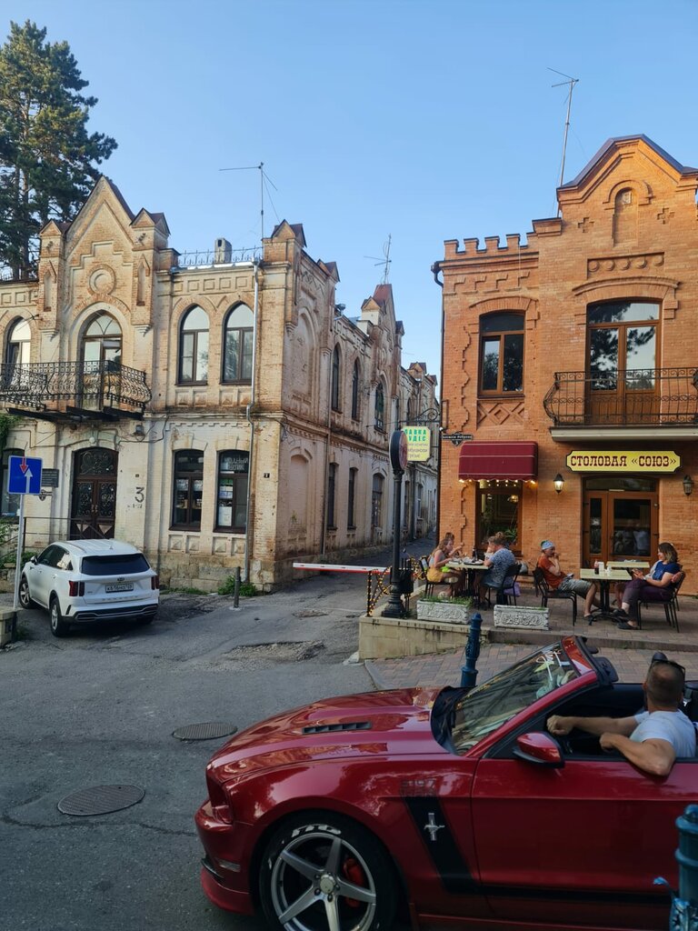 Союз ул алексея реброва 3а фото Тихая и красивая улица Реброва в самом центре многолюдного Кисловодска Пора в пу
