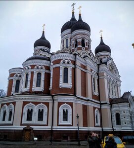 Alexander Nevsky Cathedral (Tallinn, Lossi plats, 10) ، كنيسة أرثوذكسية