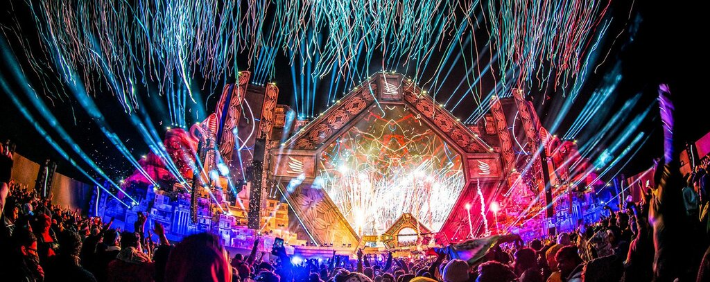 Reference service Information & Help Desk, Dubai, photo