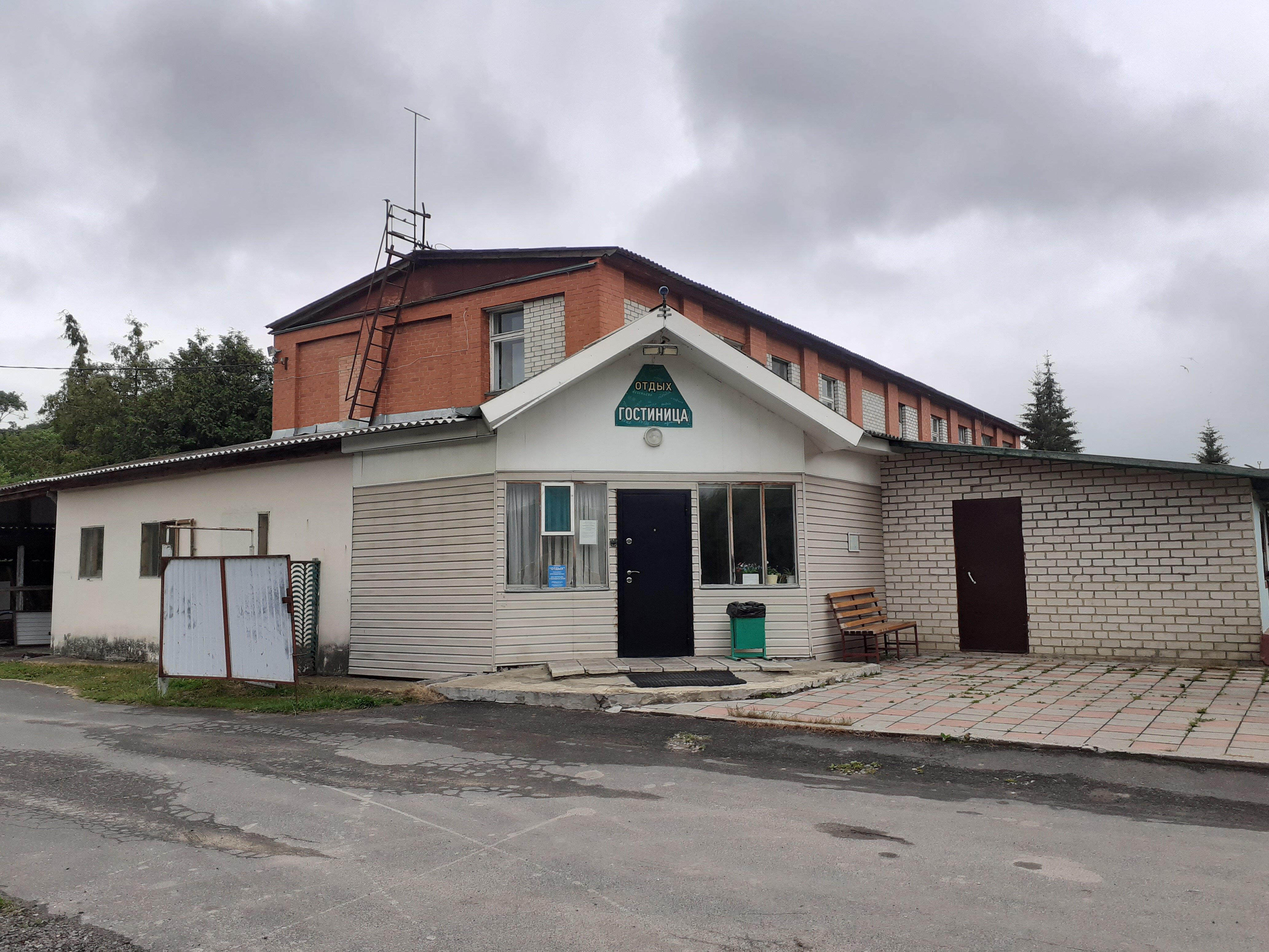 Фото отеля 1