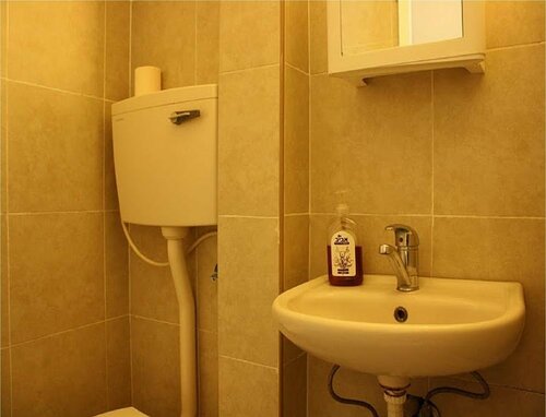 Гостиница Arendaizrail Apartments - Yoseftal Street 3 в Бат-Яме