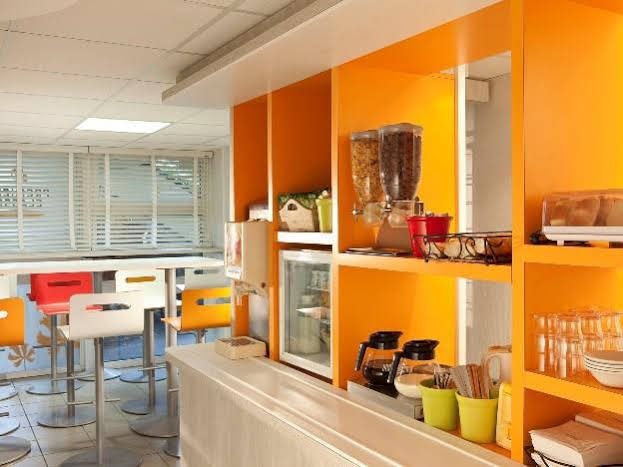 Фото Premiere Classe Lille Nord Tourcoing