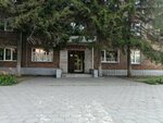 Книги на Тарской (Tarskaya ulitsa, 25), bookstore