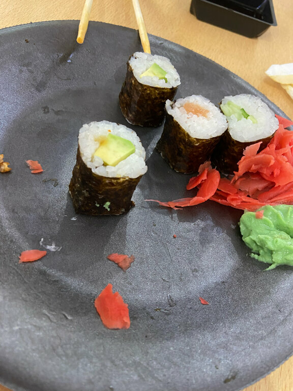 Ваши суши, sushi bar, Russia, Surgut, prospekt Lenina, 37 - Yandex Maps