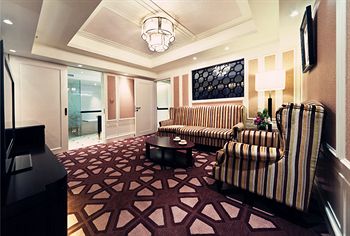 Фото Paramount Gallery Hotel