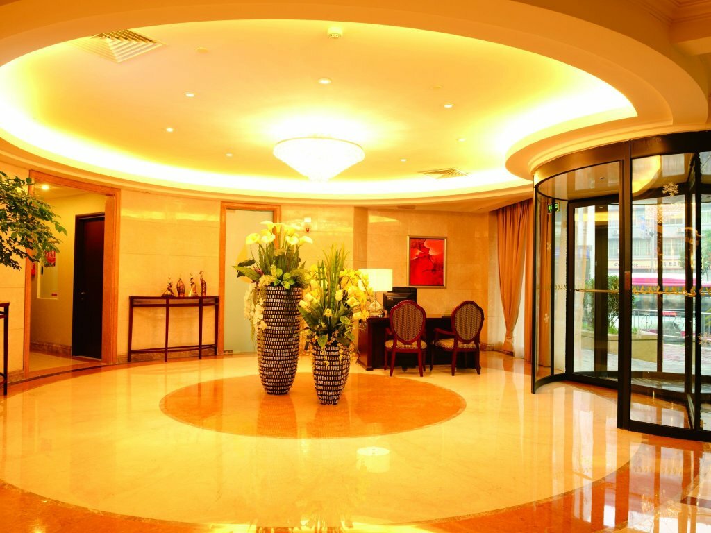 Фото Leeden Hotel Chengdu