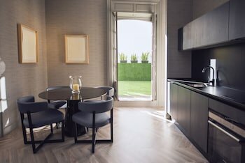 Фото Palacio Salvetti Suites