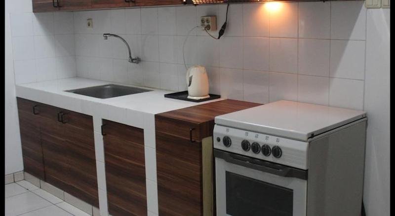 Фото Maven Buncit