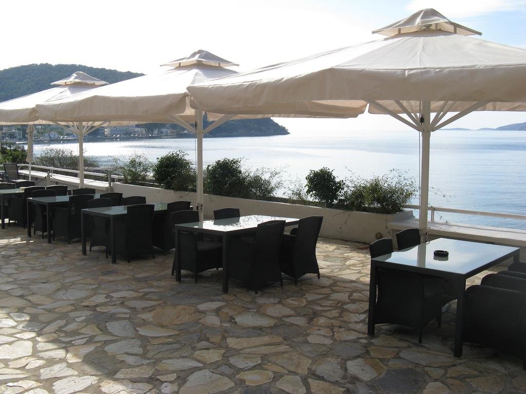 Фото Golden View Beach Hotel