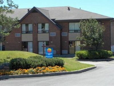 Внешний вид отеля Comfort Inn Edmundston в Парафии Мадаваске, фото 5