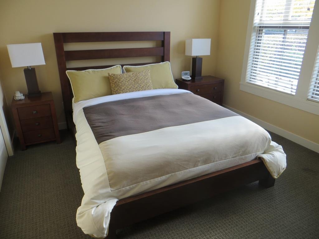 Фото Walnut Beach Resort