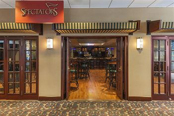 Фото Sheraton Kansas City Hotel at Crown Center