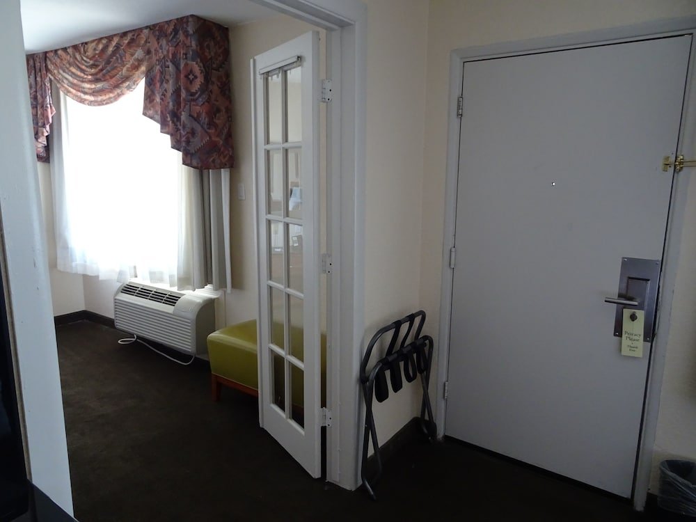 Фото Hotel Aspen InnSuites Flagstaff/Grand Canyon