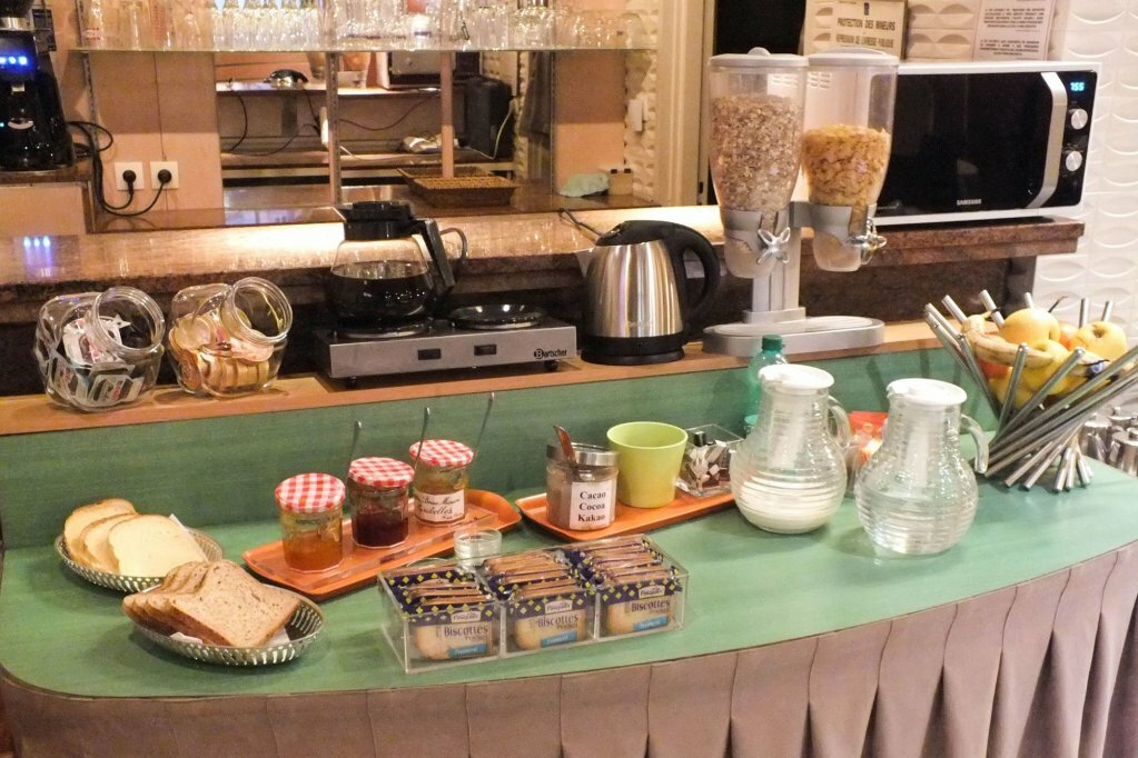 Фото Comfort Hotel Cecil Metz Gare