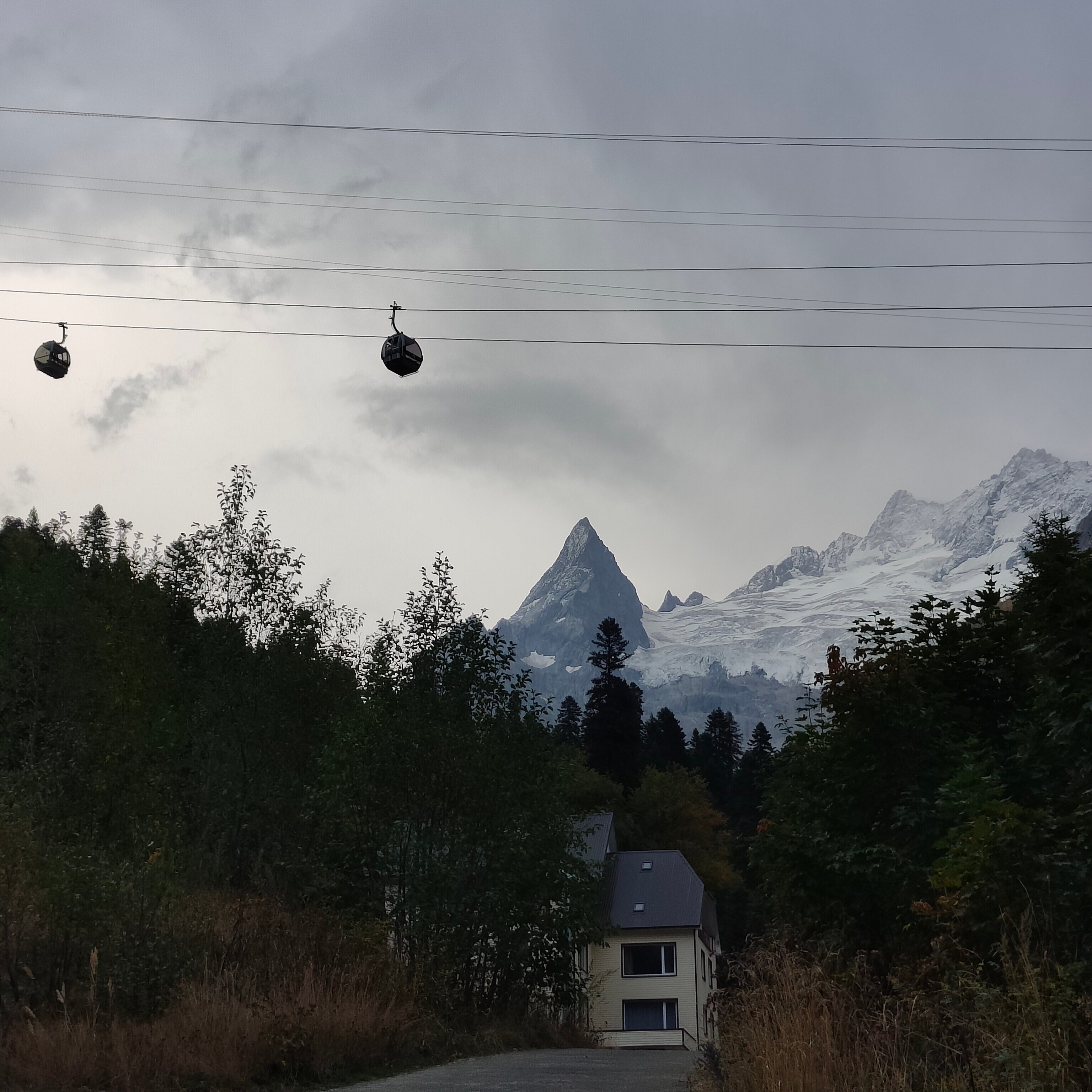 Фото Наступ