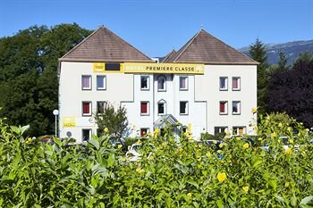 Фото Premiere Classe Geneve - Saint Genis Pouilly