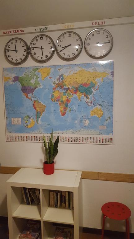 Фото Diagonal House