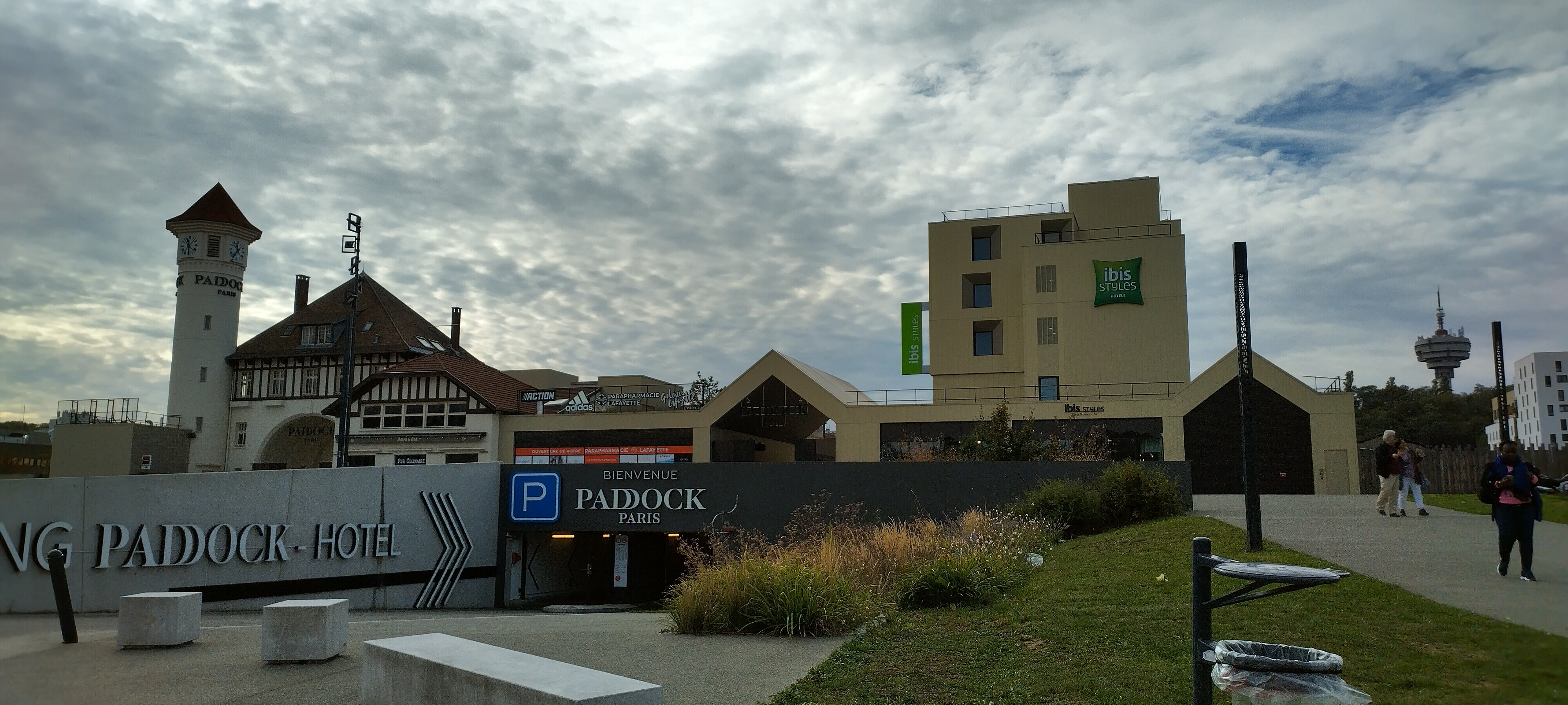 Фото Ibis Styles Paris Romainville