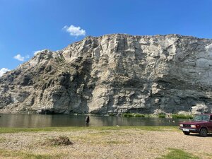 Скала Акташ (Republic of Bashkortostan, Gafuriyskiy rayon, Kovardinskiy selsovet), mountain peak