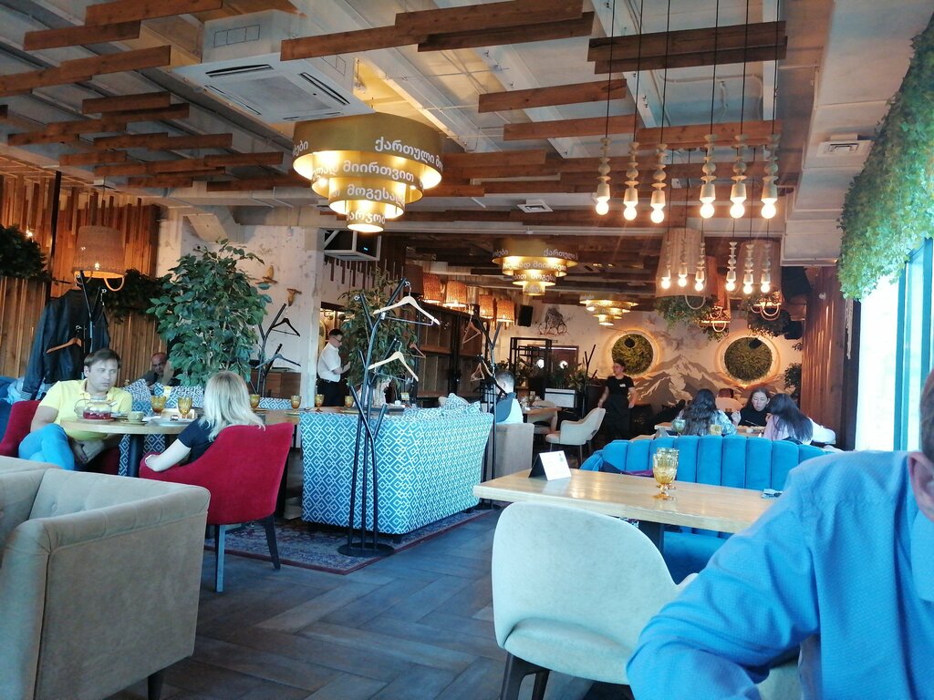 Kafe Gruzinskie istorii, Alabuğa, foto