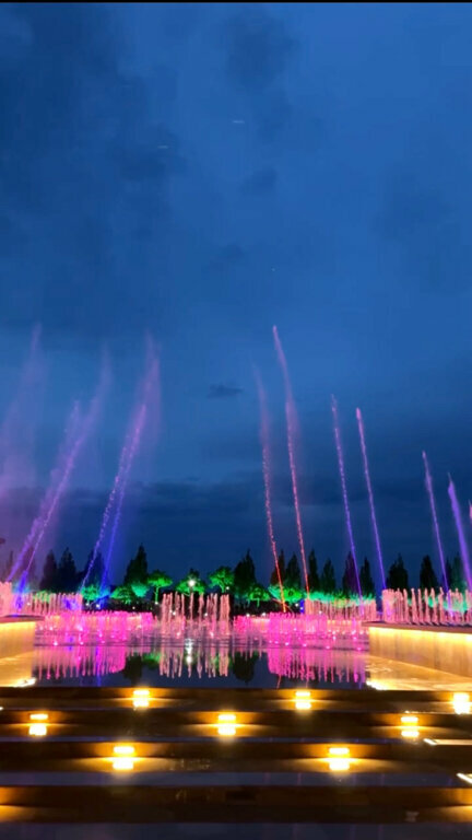 Фонтан Светомузыкальный фонтан, Дербент, фото