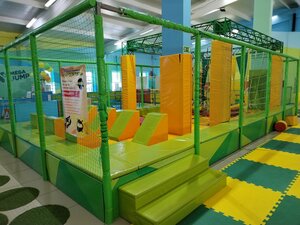 Mega Jump (ulitsa Stroiteley, 84А), entertainment center