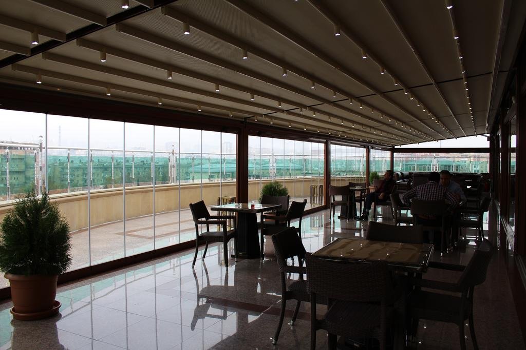 Фото Modern Hotel Baku