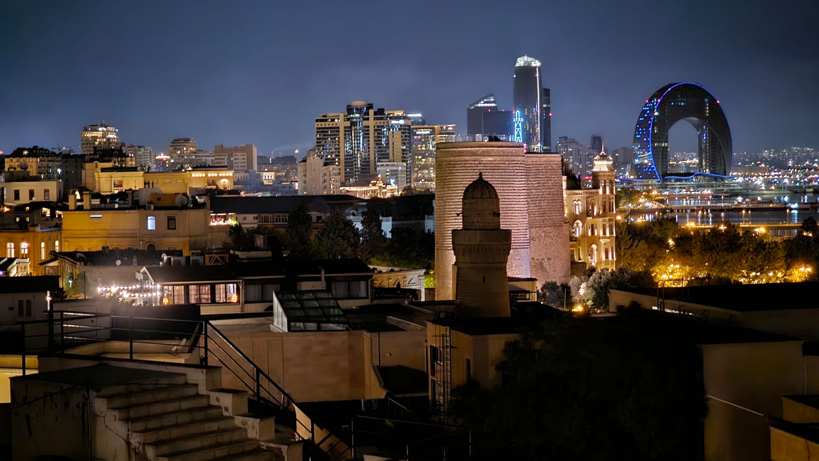 Фото Qız Qalası Hotel