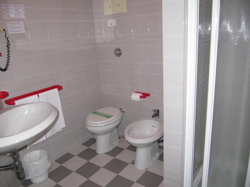 Фото Hotel Garden