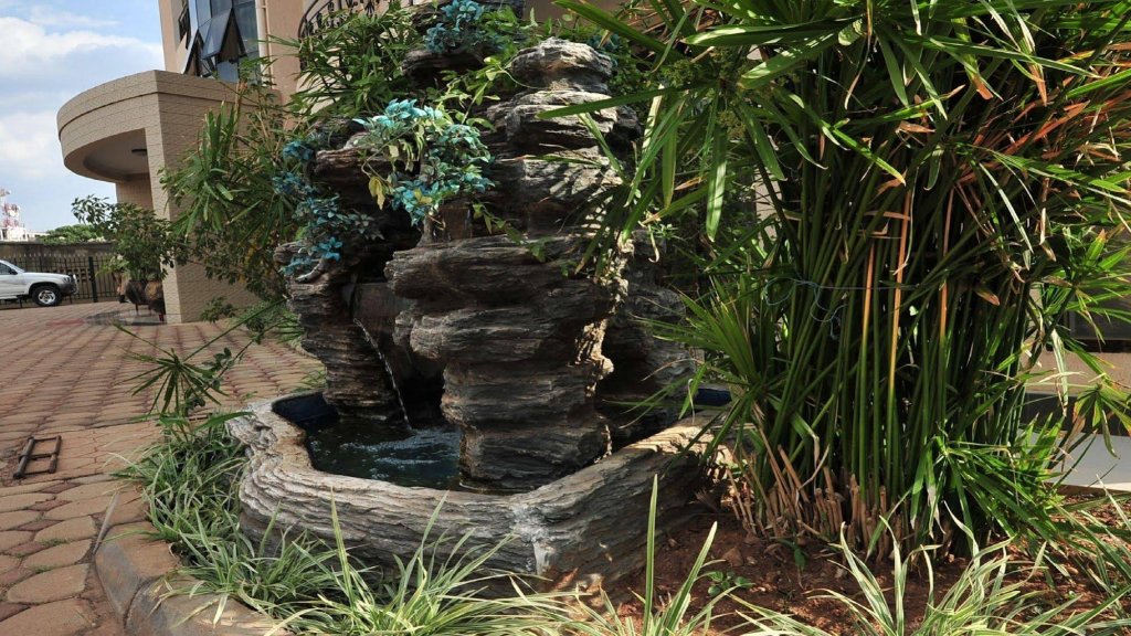 Фото Five to Five Hotel