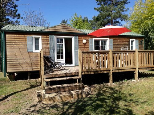 Гостиница Les Chalets d'Argentouleau в Сарла-ла-Канеде