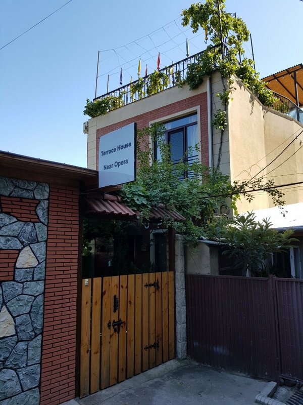 Гостиница Terrace House Near Opera в Тбилиси