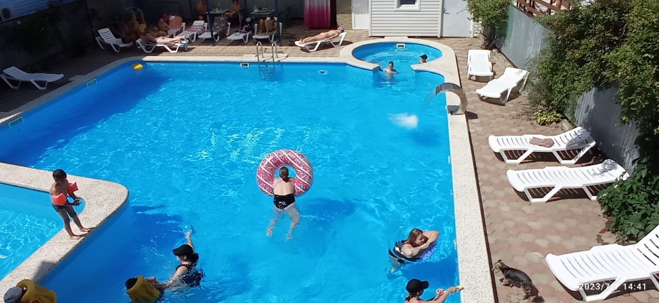 Фото Гостевой дом Уют