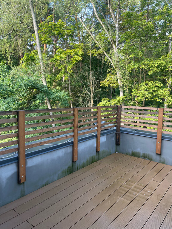 Фото Whale apart