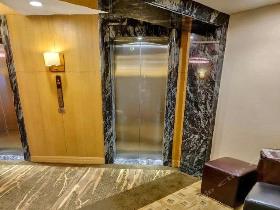 Фото Four Points by Sheraton Shenzhen