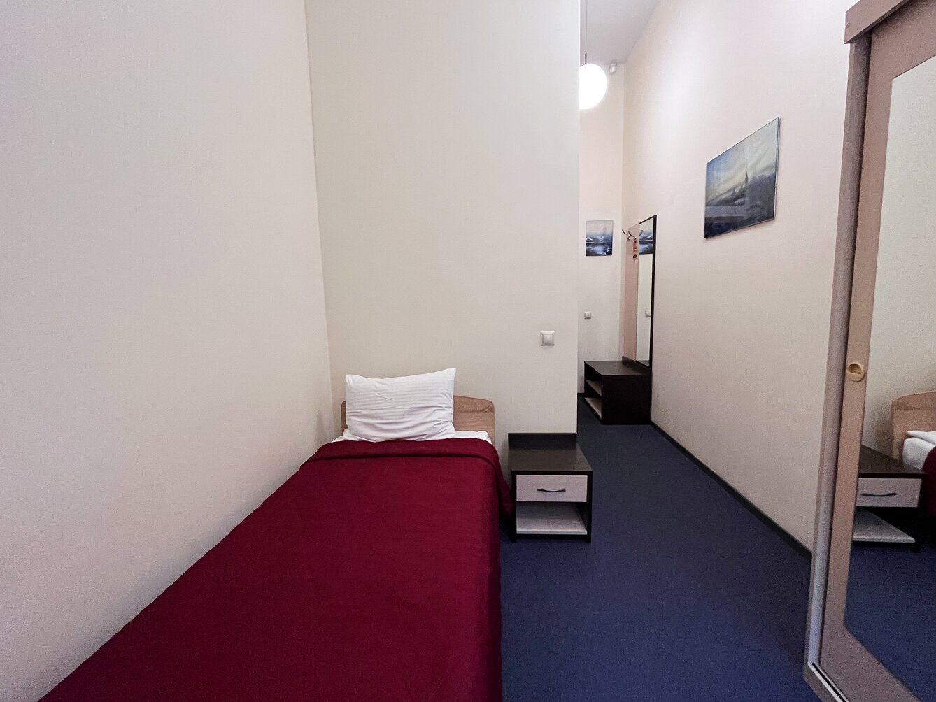 Фото Демократ